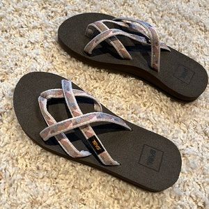 Teva flip flops. Never Worn!